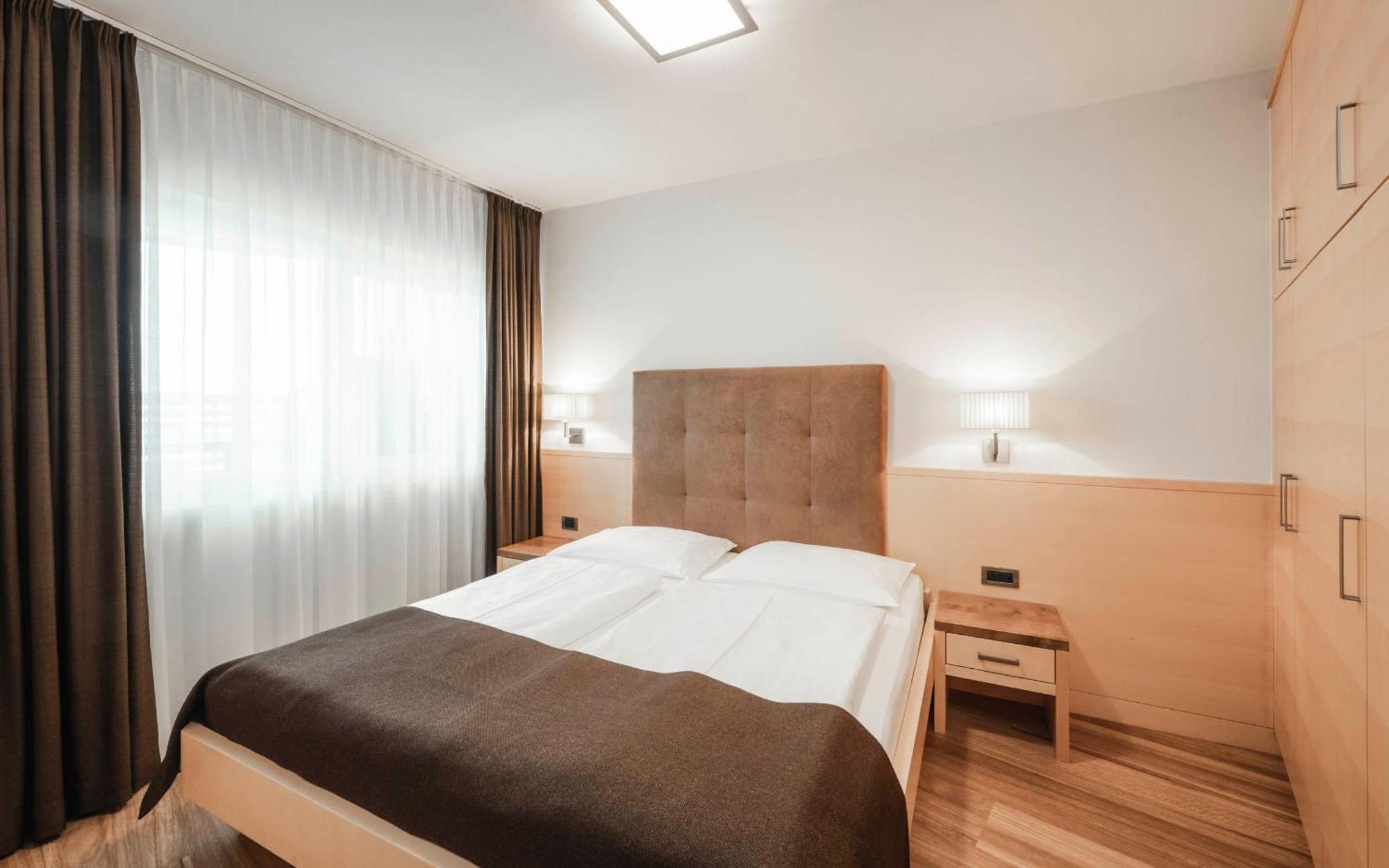 Appartementhaus Residence Hirzer Tirolo Room photo