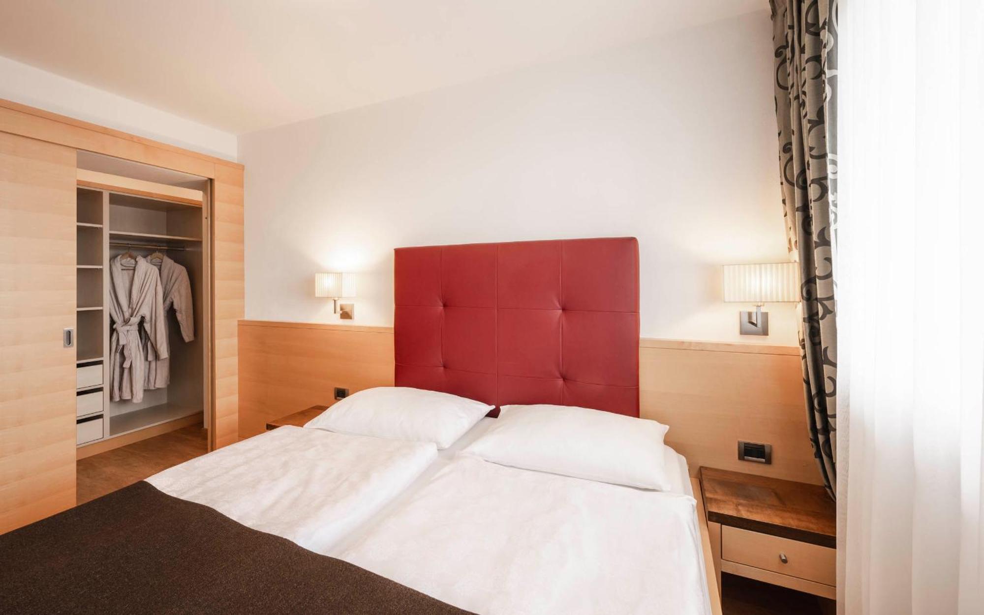 Appartementhaus Residence Hirzer Tirolo Room photo